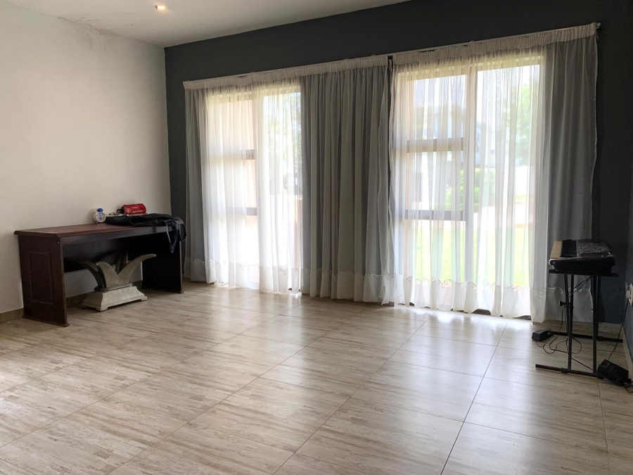 5 Bedroom Property for Sale in Cashan North West